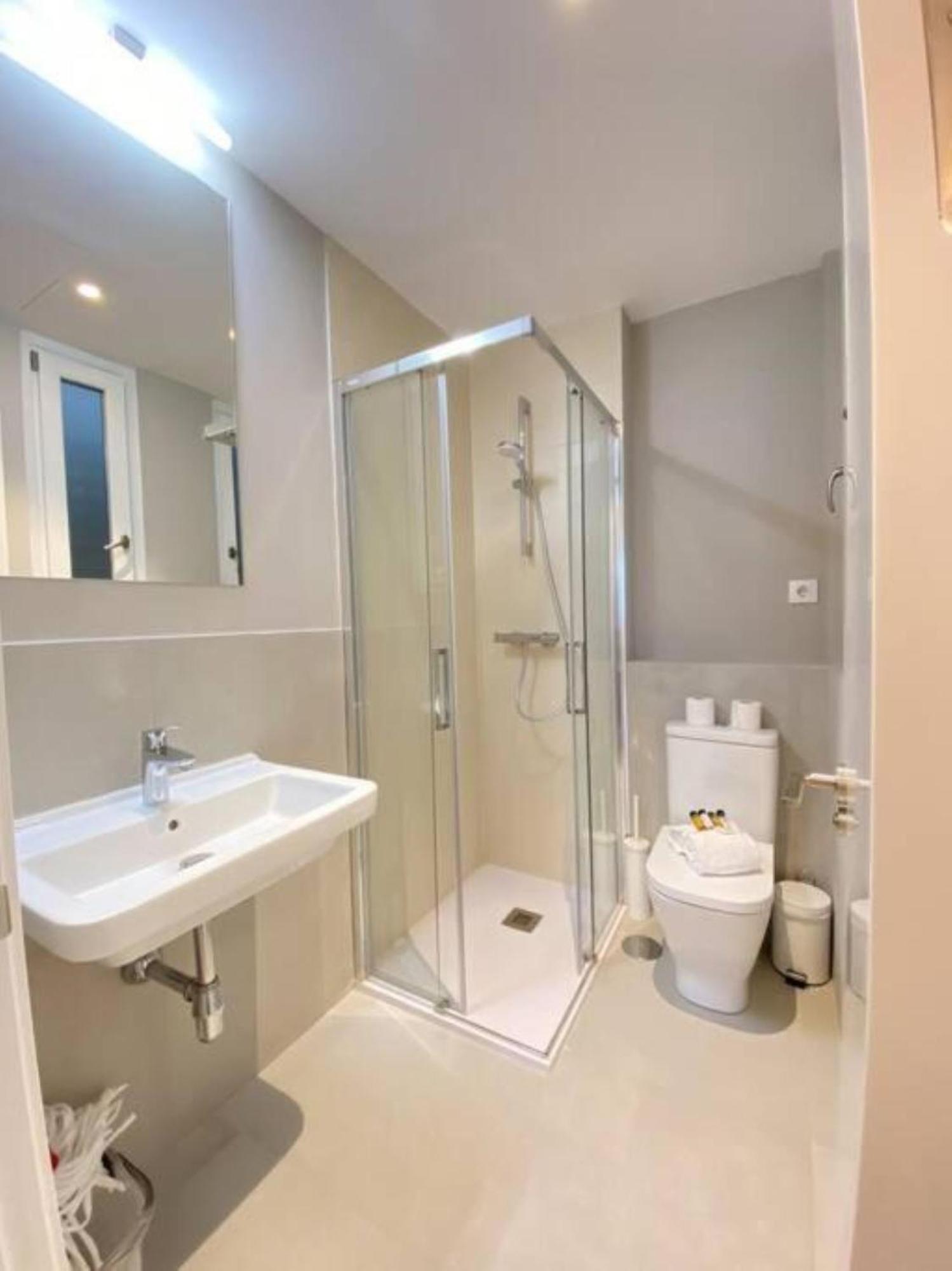 Apartamentos En La Latiina Мадрид Екстер'єр фото